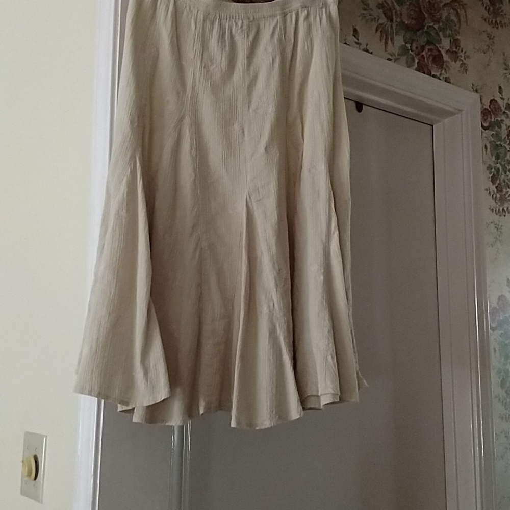 Skirt